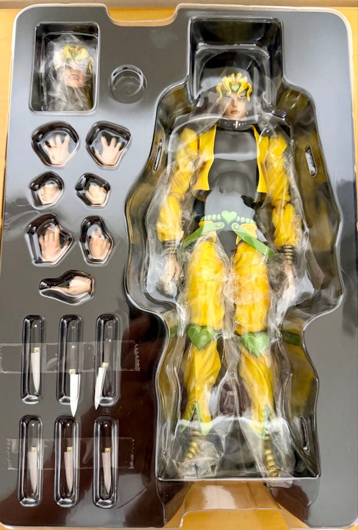 超像可動BIG DIO ザ・ワールドセット　ジョジョの奇妙な冒険