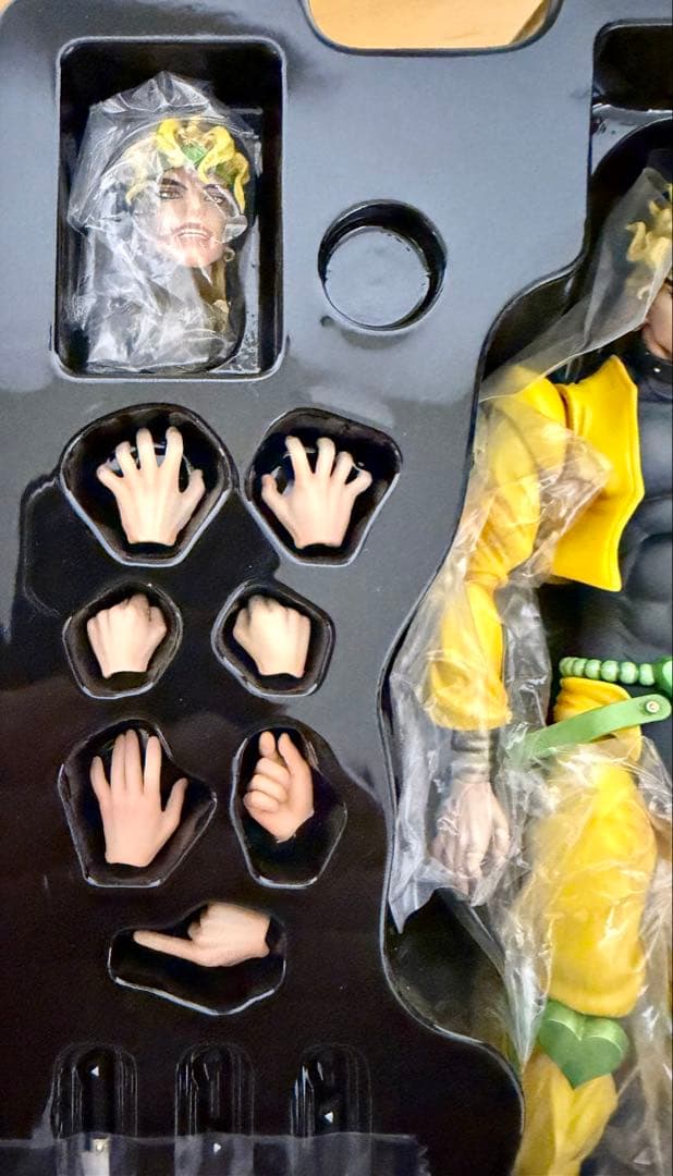 超像可動BIG DIO ザ・ワールドセット　ジョジョの奇妙な冒険