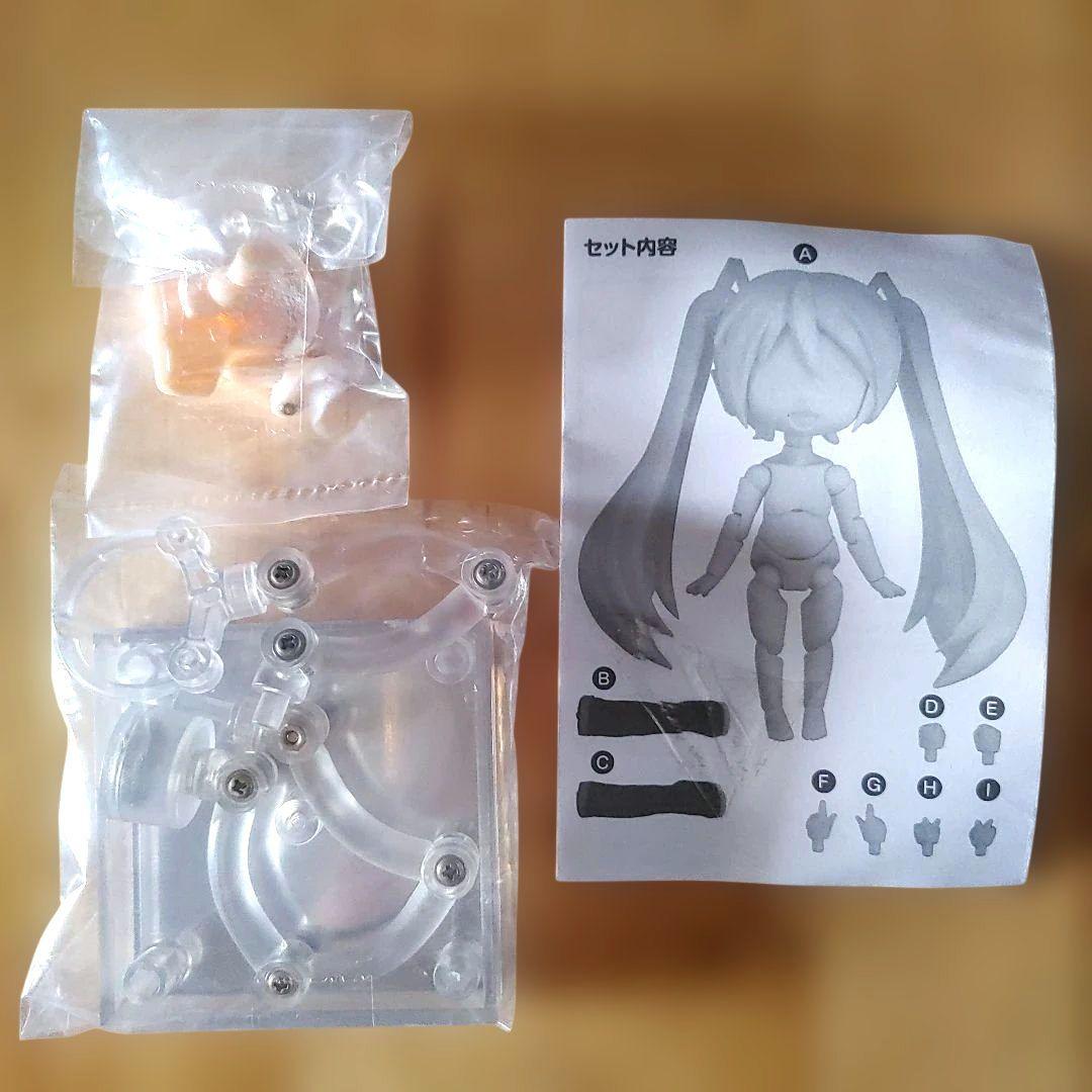 ねんどろいど　どーる　初音ミク フィギュア 　おまけ付き