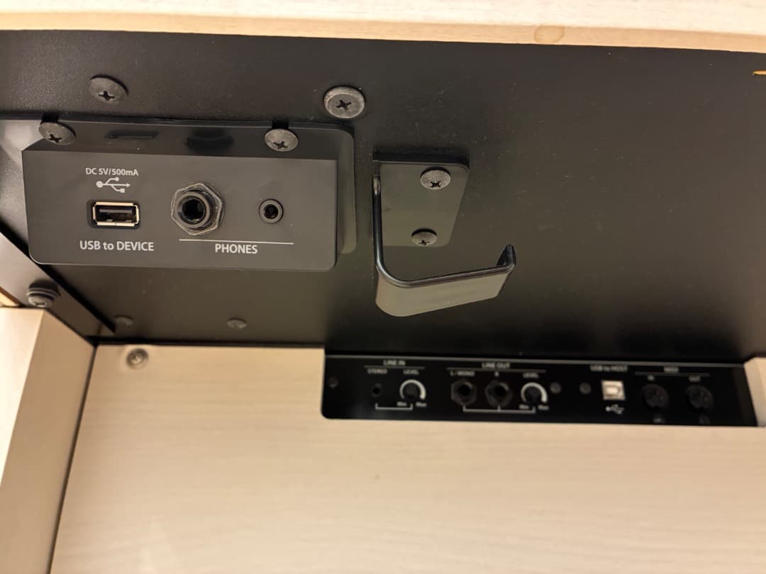 【引取か専門配送：自由が丘】KAWAI 電子ピアノ CA67A （2017年製）