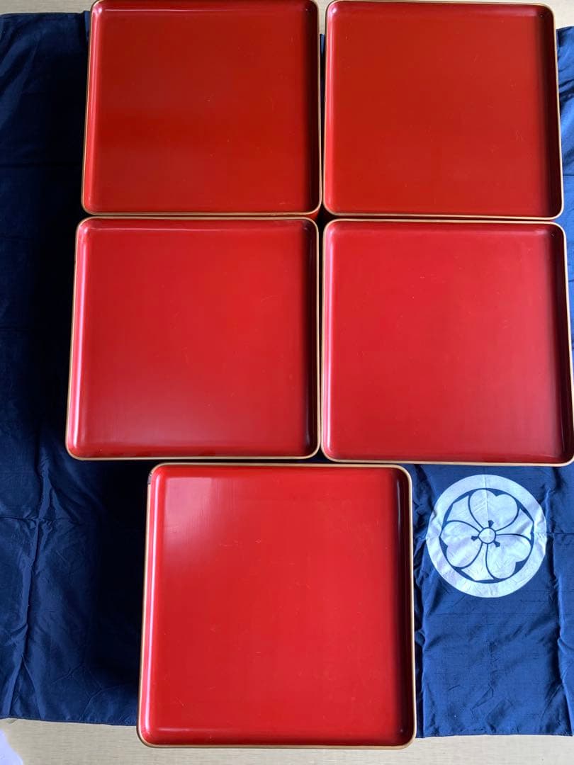 アンティーク　膳　会席膳　お膳　食膳　箱　骨董　脚付膳　盆　昭和　漆塗　木製