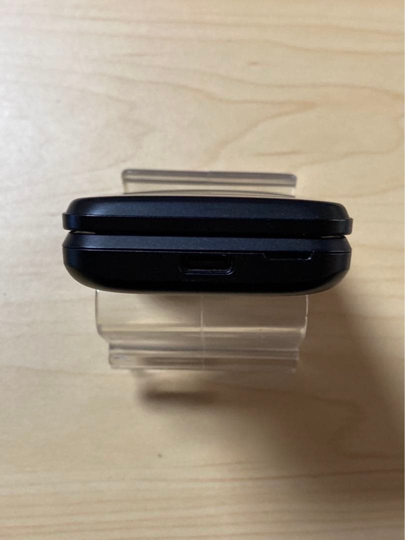 希少 GRATINA KYF44 カメラレス au SIMフリー 法人 U3