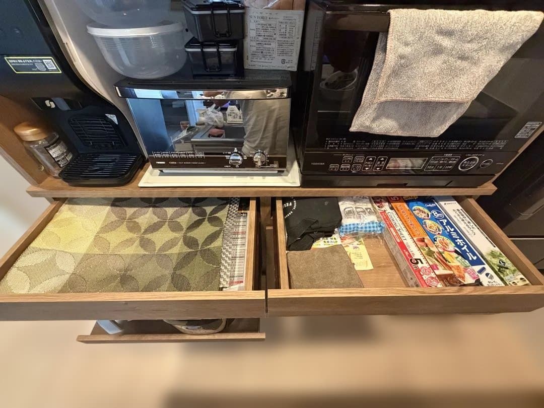 最終値下げ‼️早い者勝ち‼️ＬＯＷＹＡ食器棚‼️