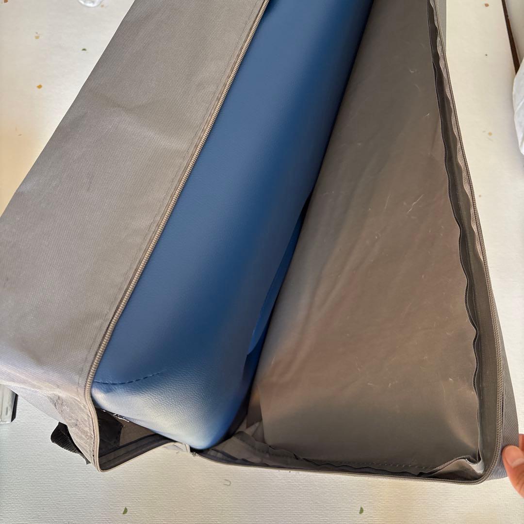 送料込み/折りたたみマッサージベッドV-004木製/長さ185cm×幅70cm