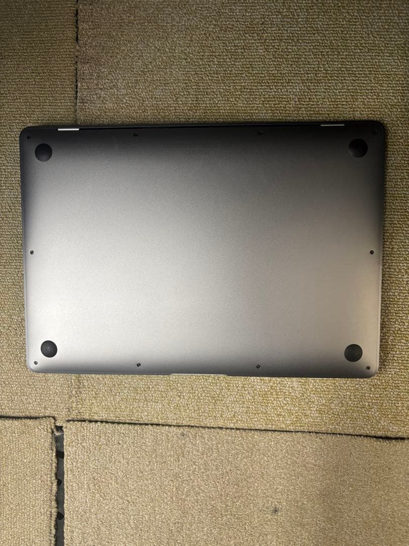 MacBook本体 Apple MacBook Air M1 8G512G