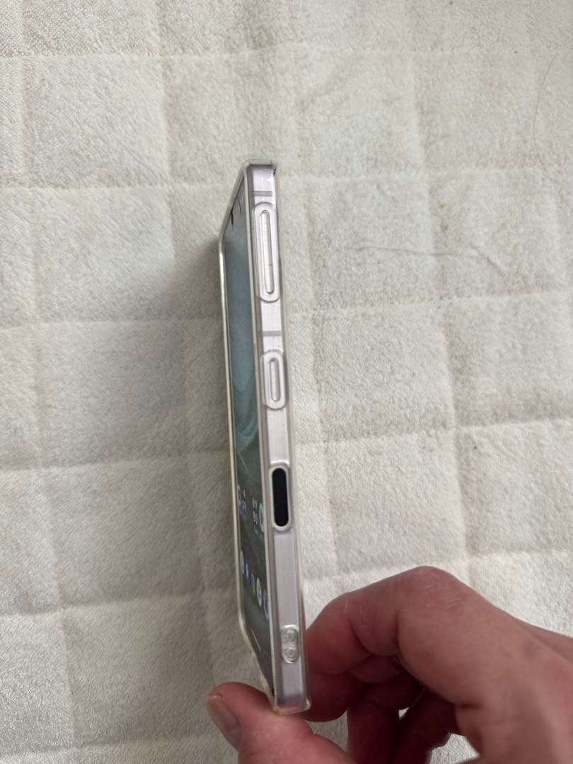 スマートフォン本体 AQUOS Sense7