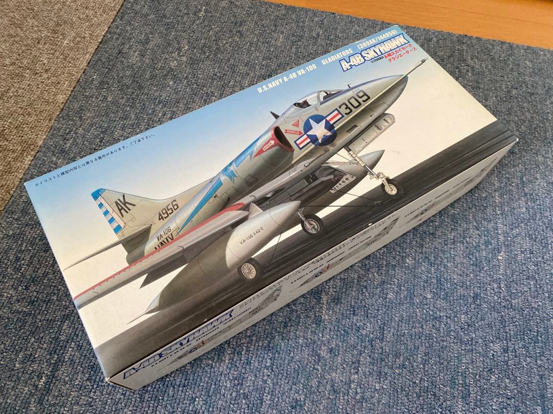 フジミ 1/72 A-4B スカイホークVA-106 グラジエーターズ