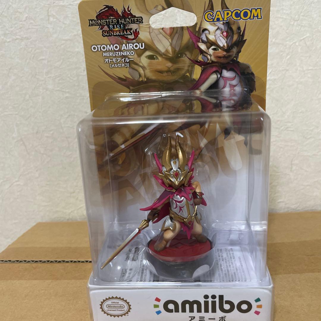未開封・amiibo メル・ゼナ オトモアイルー オトモガルク+ ステージ
