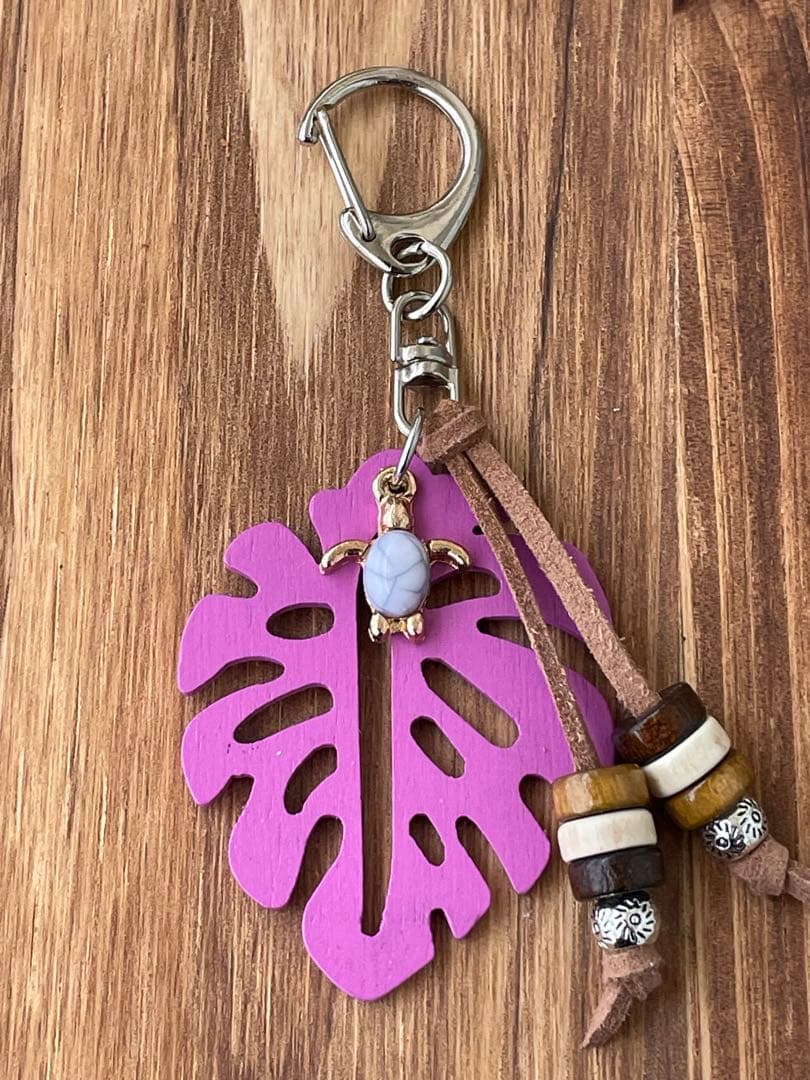 モンステラ、ホヌ、ハワイアン、キーホルダー