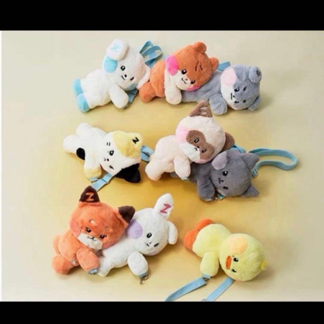 zeroni テュニニ フラットぬいぐるみ シュニニ ゼロニ デカい　バッグ