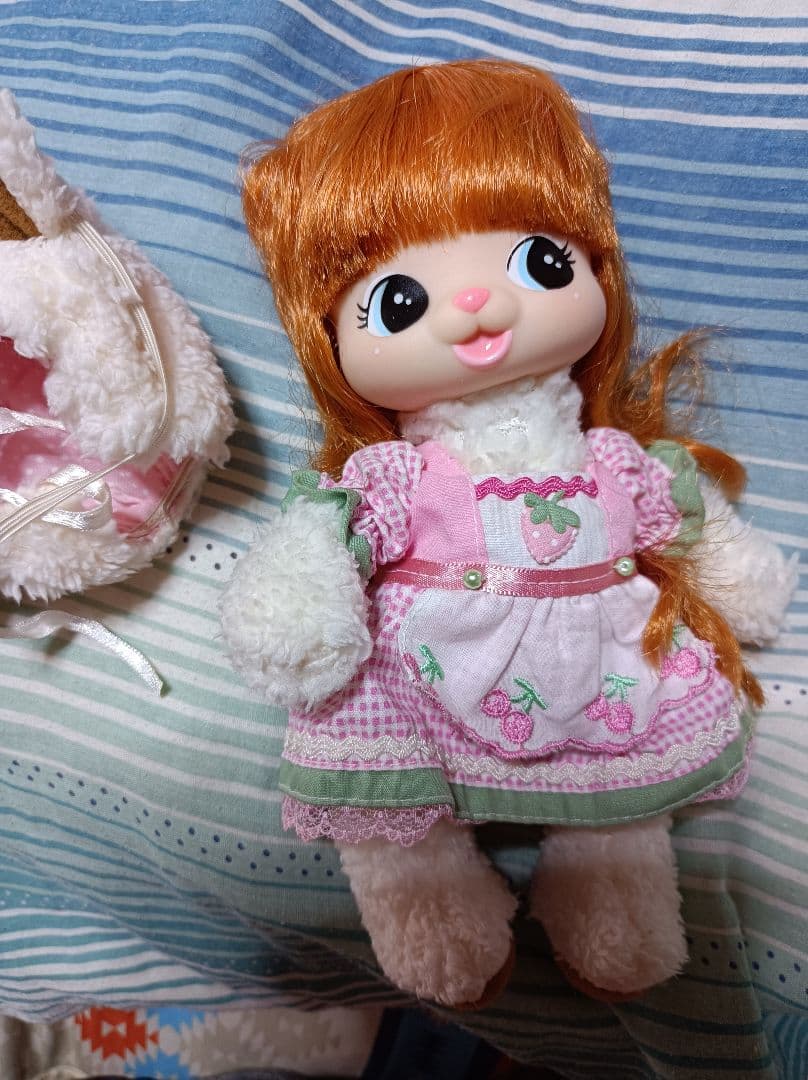 レア廃盤昭和レトロ人形ヒツジラムレム ぬいぐるみ ひつじ ピンク 赤ちゃん人形