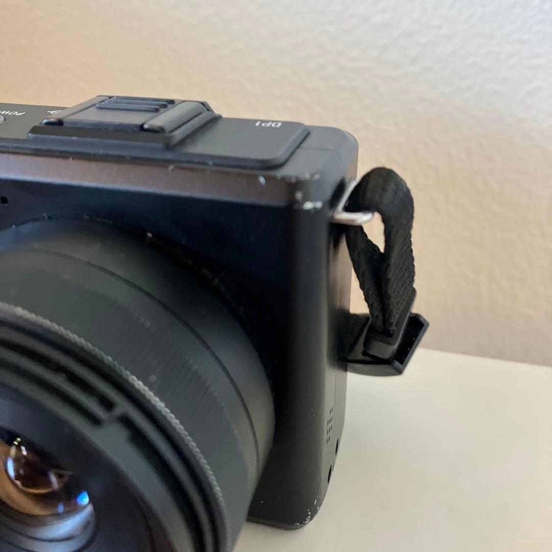 Foveonセンサー最高画質 即戦力付属品完備SIGMA DP1 Merrill