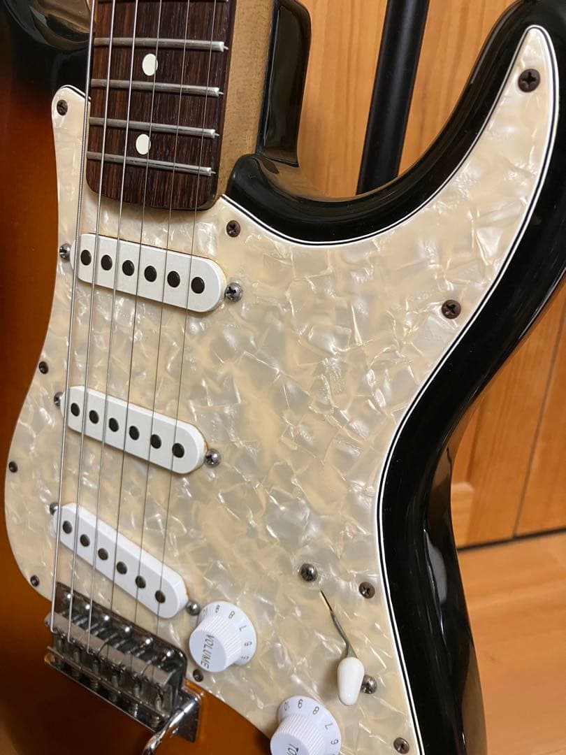 Fender Stratocaster サンバースト(メキシコ製)