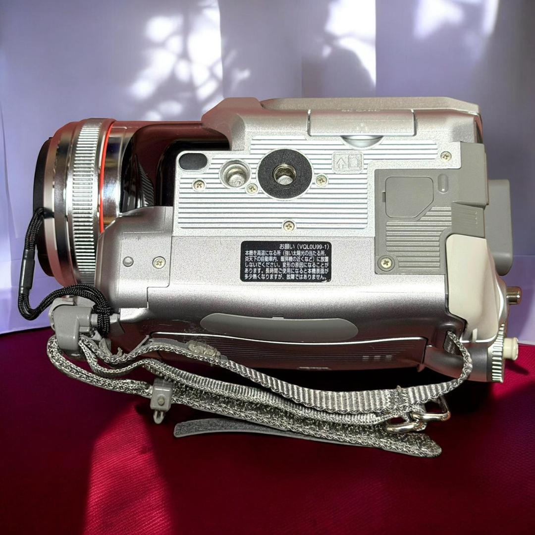 ☆予備バッテリー付 パナソニック NV-GS250 S デジタルビデオカメラ