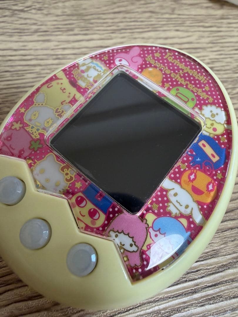 たまごっちみくす サンリオver 箱・説明書あり 美品 動作確認済み