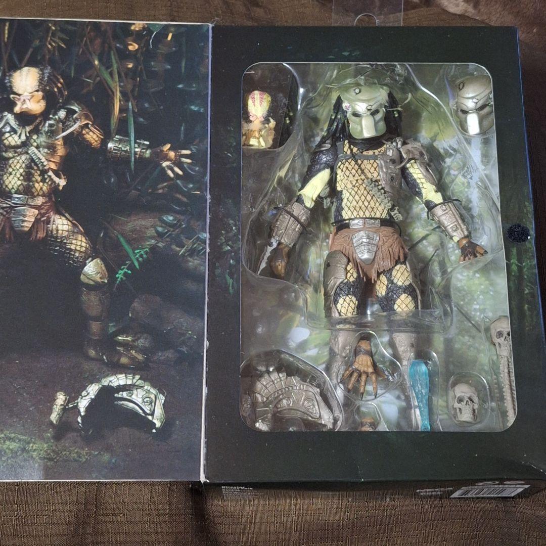 【未開封】NECA プレデター ジャングルハンター フィギュア