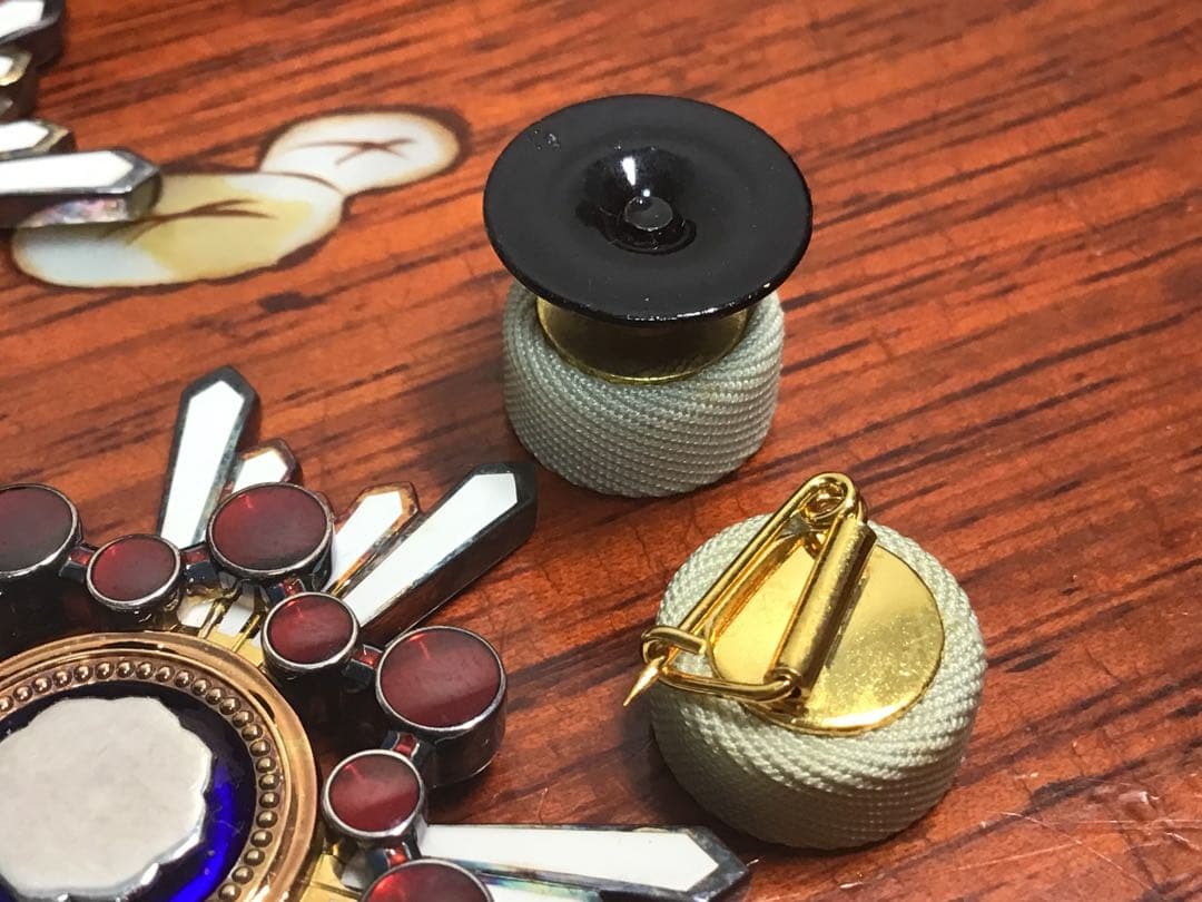 勲章 勲五等瑞宝章 男性用/女性用 旧日本軍 まとめて2点セット 略綬 共箱付き