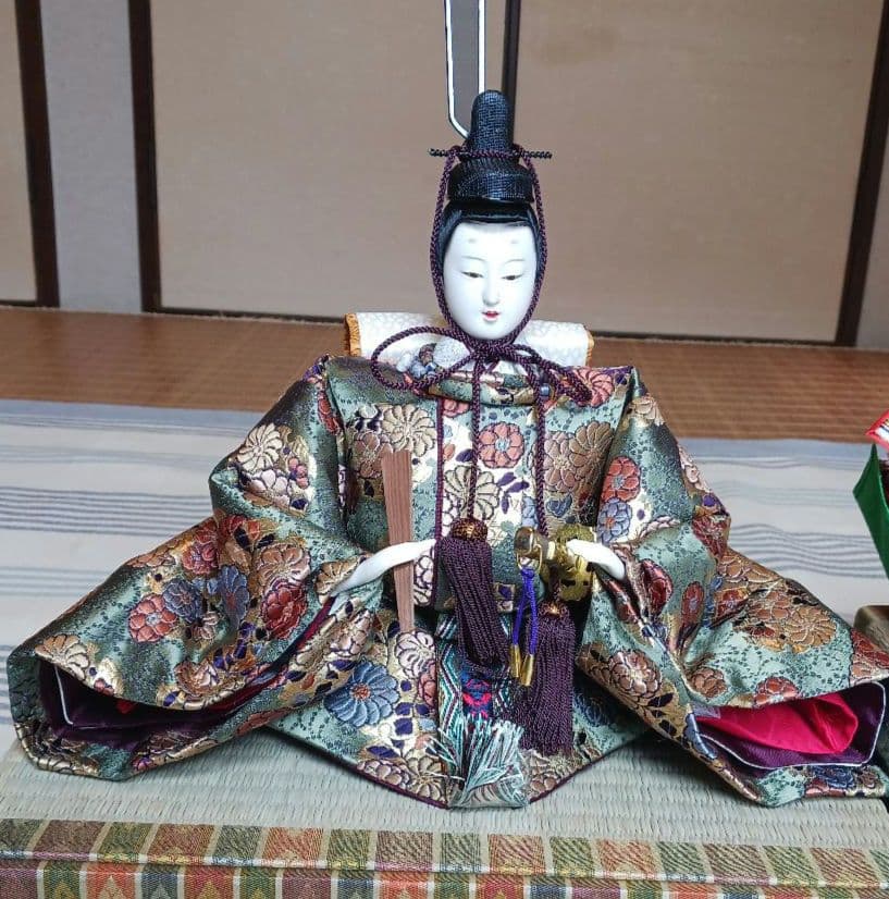 雛人形 お内裏様　親王飾り【値下中】