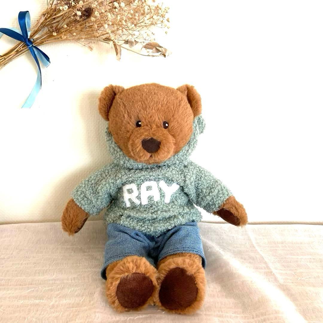 IKEAのクマの着せ替えお洋服　パーカー　デニムパンツ　2段ギャザースカート