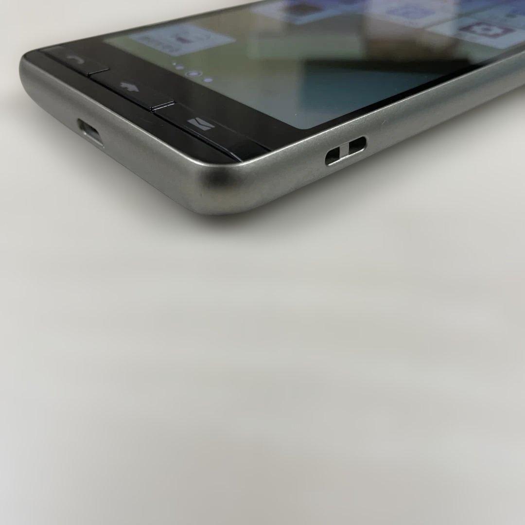 BASIO KYV47 スマートフォン