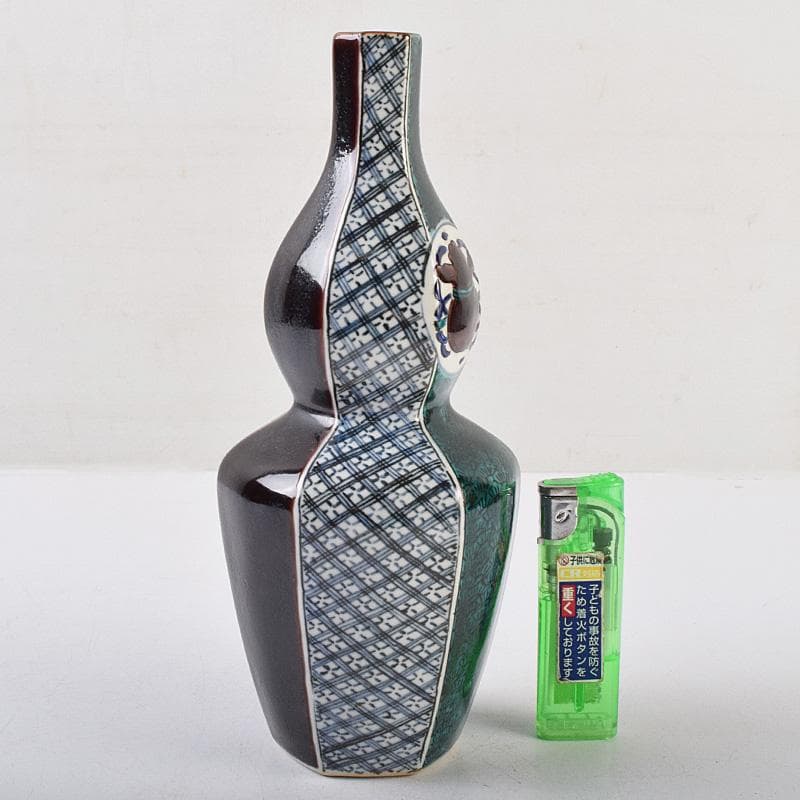 九谷焼　浅蔵五十吉　五十吉陶窯造　瓢形宝文　一輪花生　共布共箱　C　R9612