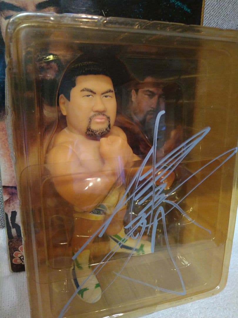 未開封　HAO 佐々木健介　ソフビフィギュア　サイン入り。新日、全日、NOAH