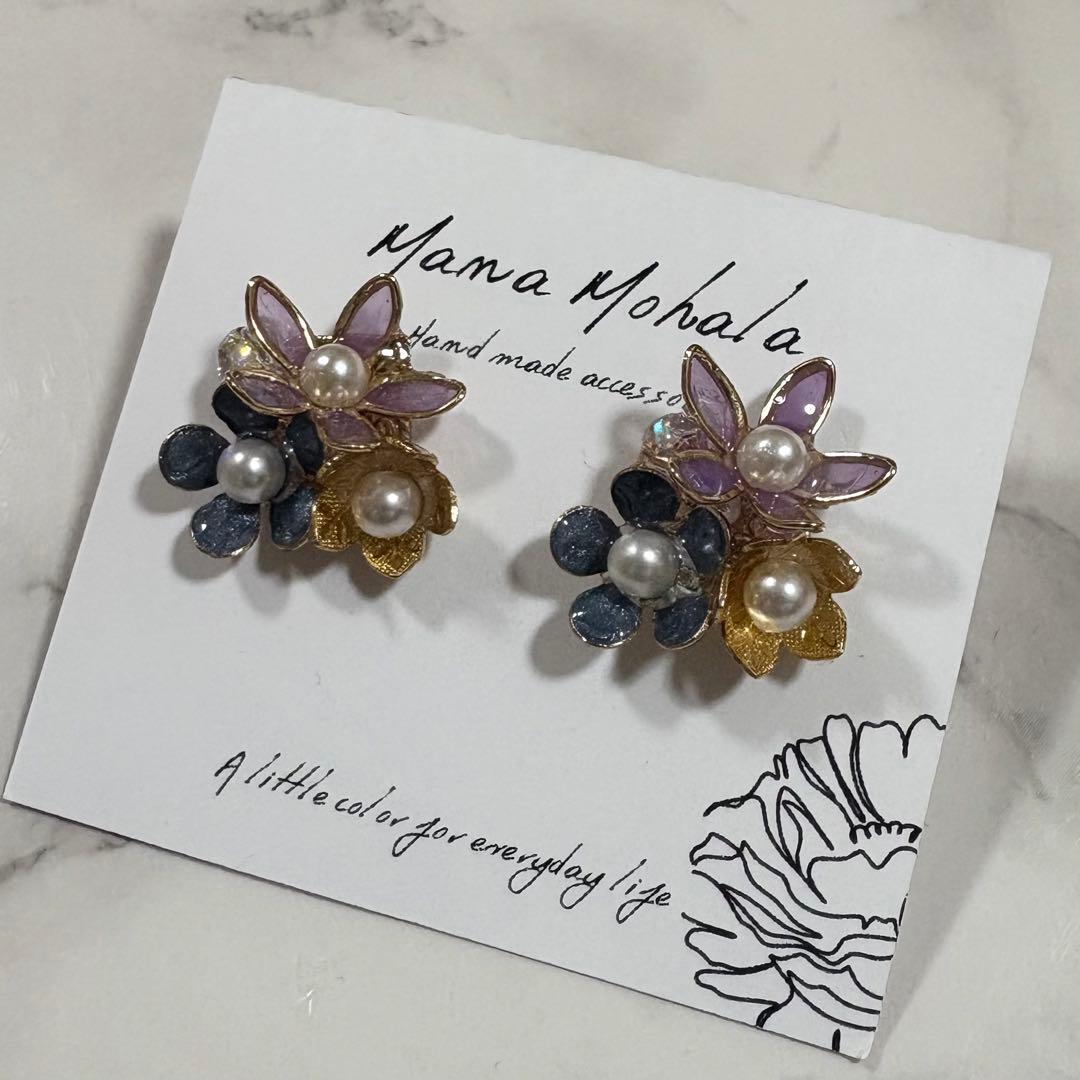 【専用】　ハンドメイド　ピアス　2セット