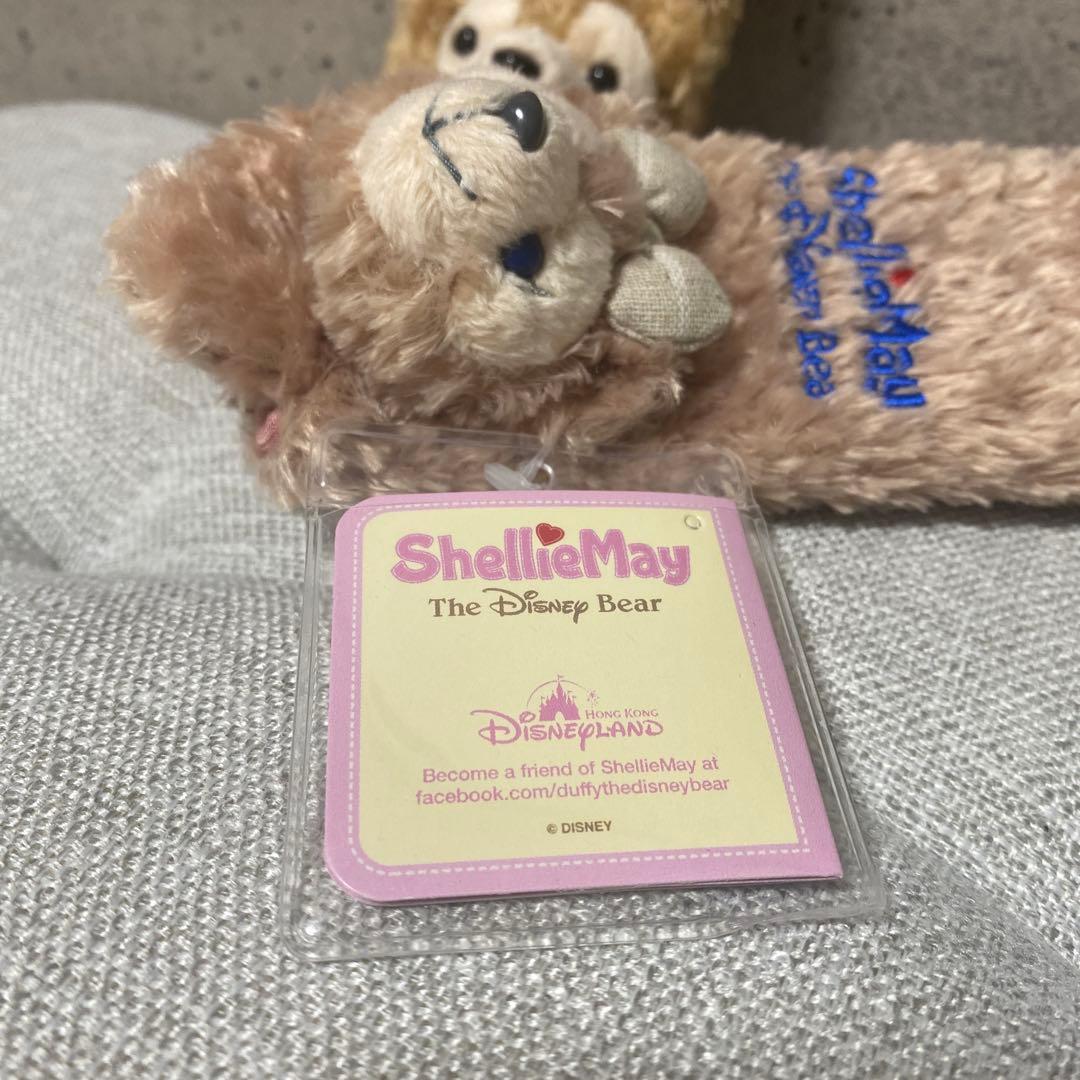 香港ディズニー限定　ダッフィー　シェリーメイ　シートベルトカバー　レア　ペア