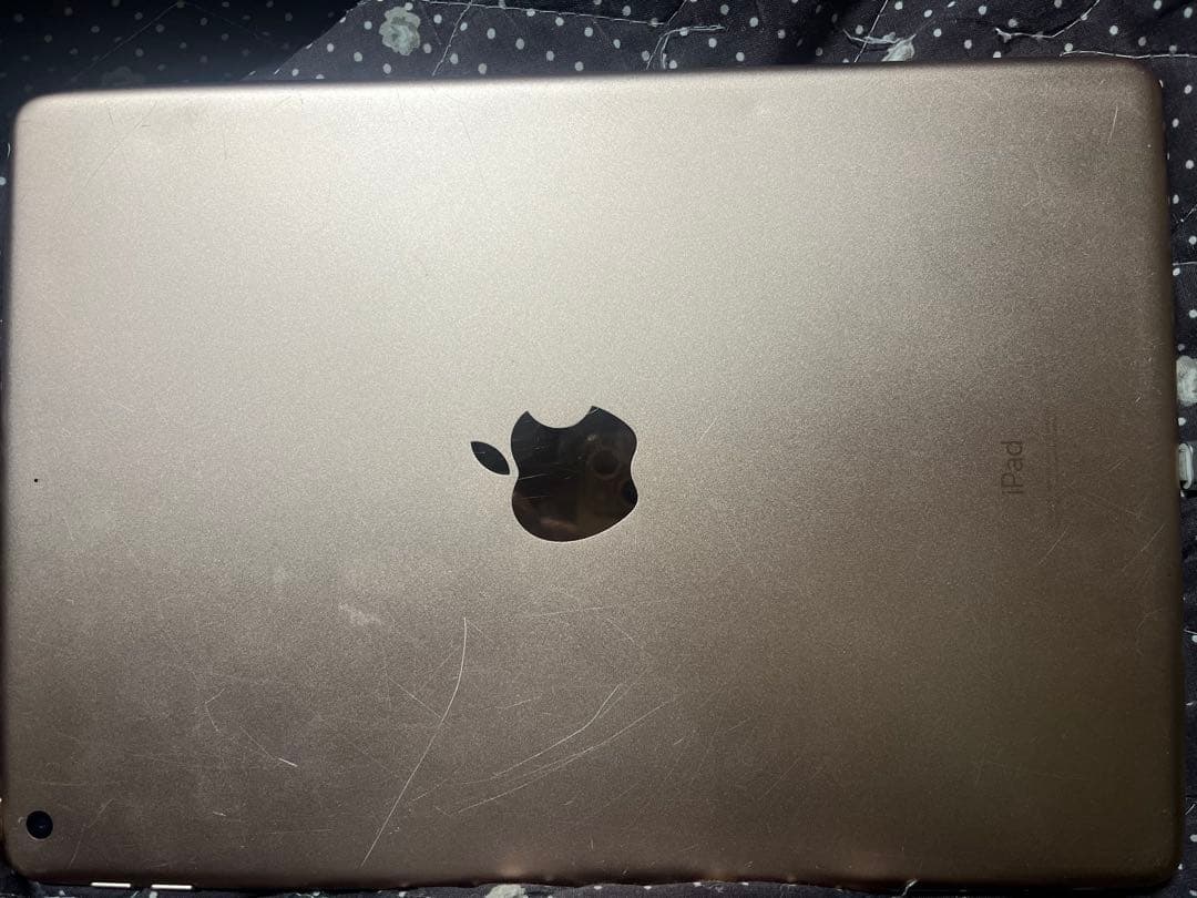 iPad 第7世代 128GB 本体のみ