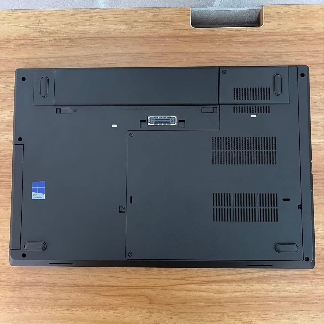 Lenovo ThinkPad L560ノートPC 本体②