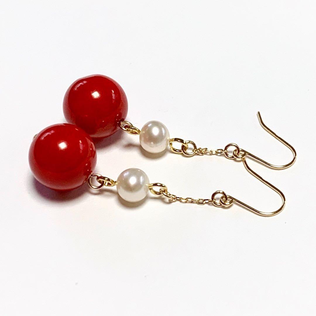【Rtav】特価 K18 赤珊瑚 10mm・淡水真珠 チェーンフックピアス