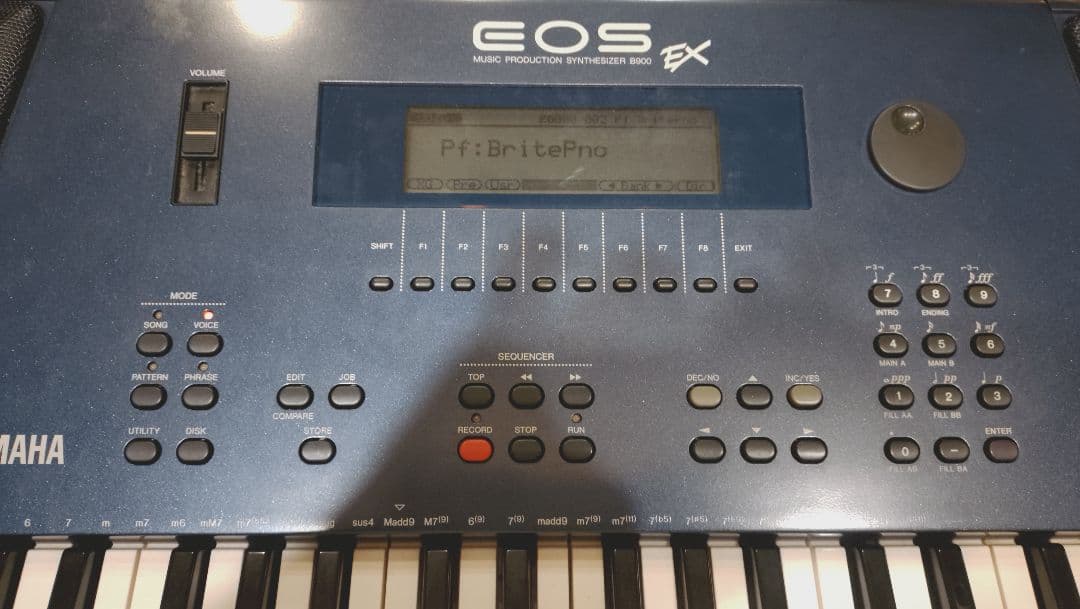 【小室哲哉プロデュース】Yamaha EOS b900 ex 【中古】