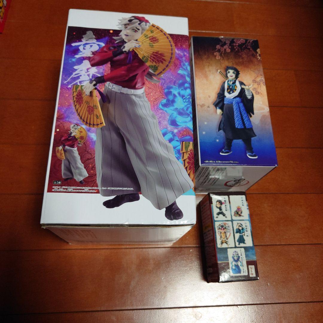 鬼滅の刃　童磨　獪岳　憎狛天　フィギュア