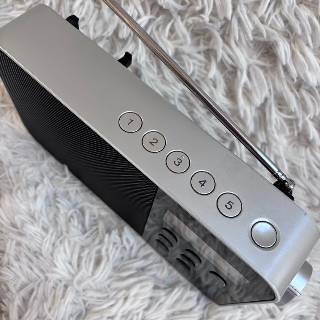 SONY ICF-M780N 3バンドラジオ　シンセサイザーラジオ　ソニー