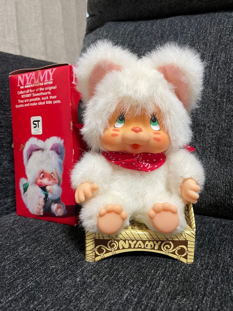 希少NYAMY ニャーミー　ニーヤ　かなり可愛い　猫のぬいぐるみ　当時モノ