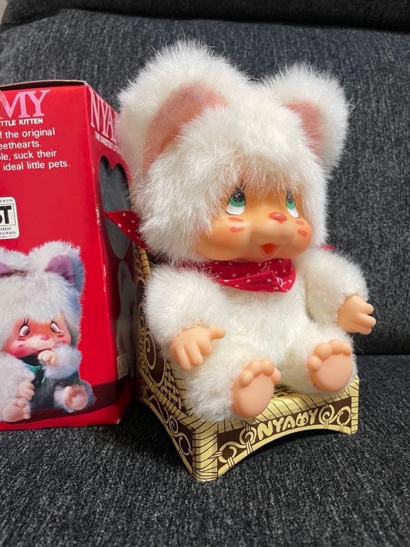 希少NYAMY ニャーミー　ニーヤ　かなり可愛い　猫のぬいぐるみ　当時モノ