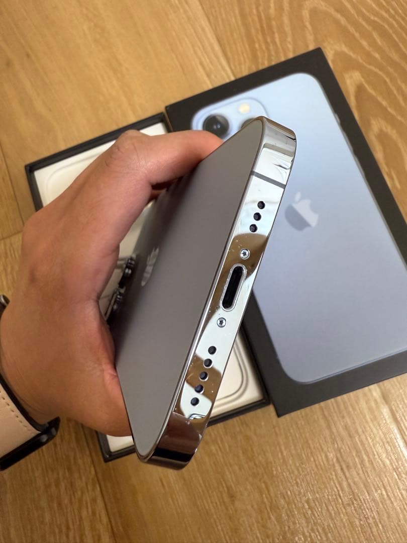 miyu＊　iPhone13pro 256GB シエラブルー　美品　バッテ