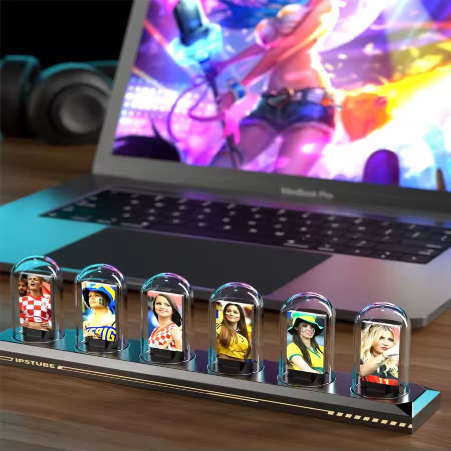 未開封 新品 ニキシー管 時計 IPSTUBE H401