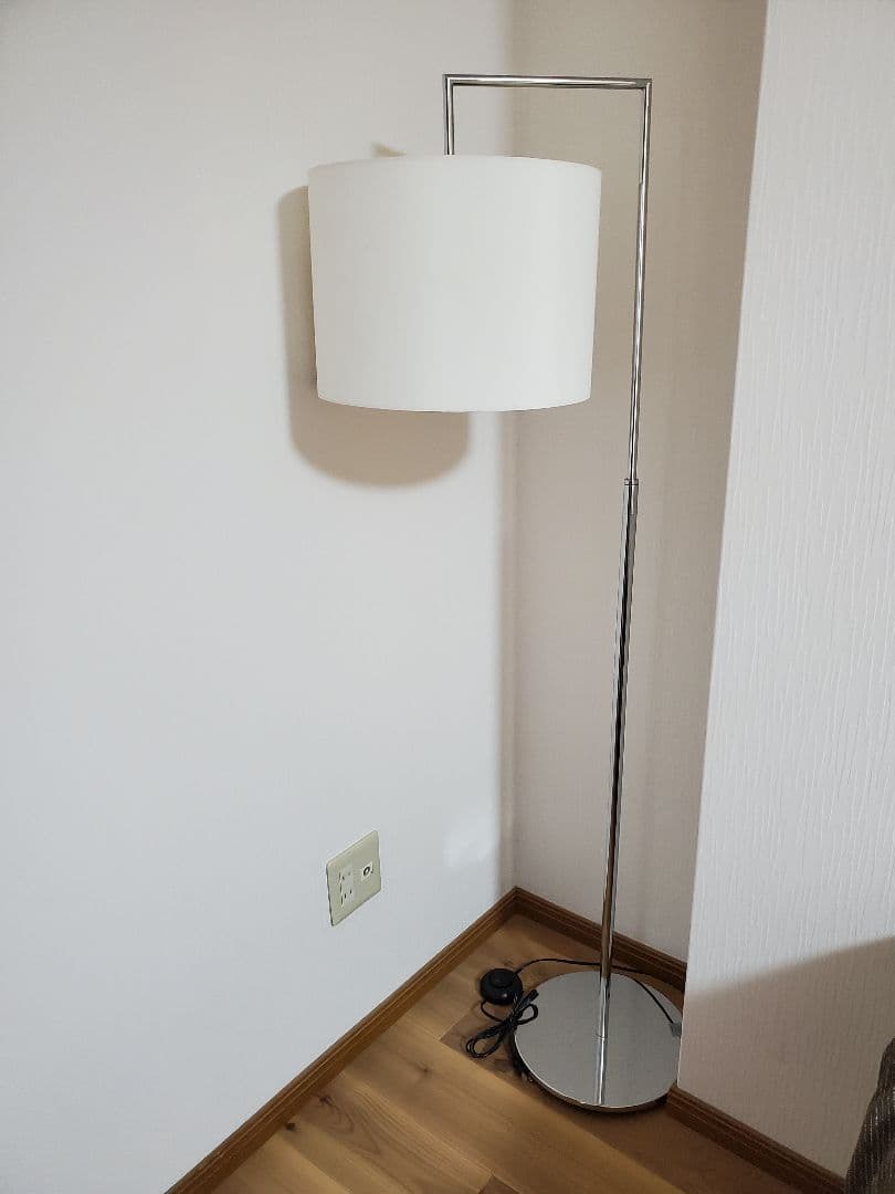 2011年製 yamagiwa ヤマギワ SS283W フロアスタンド 送料無料