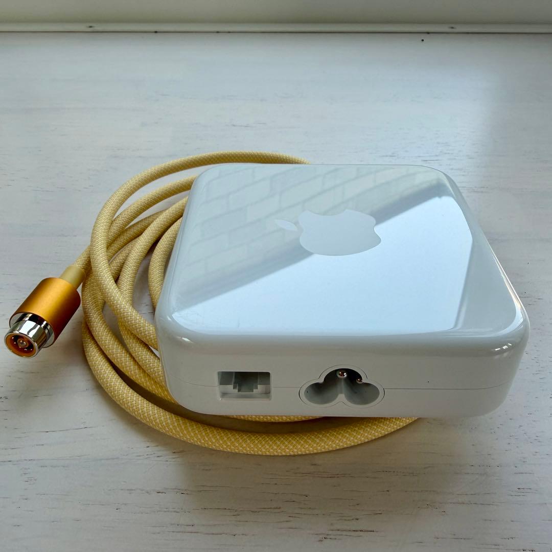 iMac イエロー 大画面