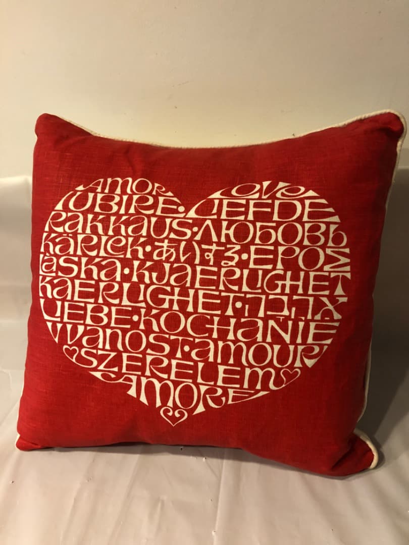 ハーマンミラー　ジラード　インターナショナルラブハート　クッション