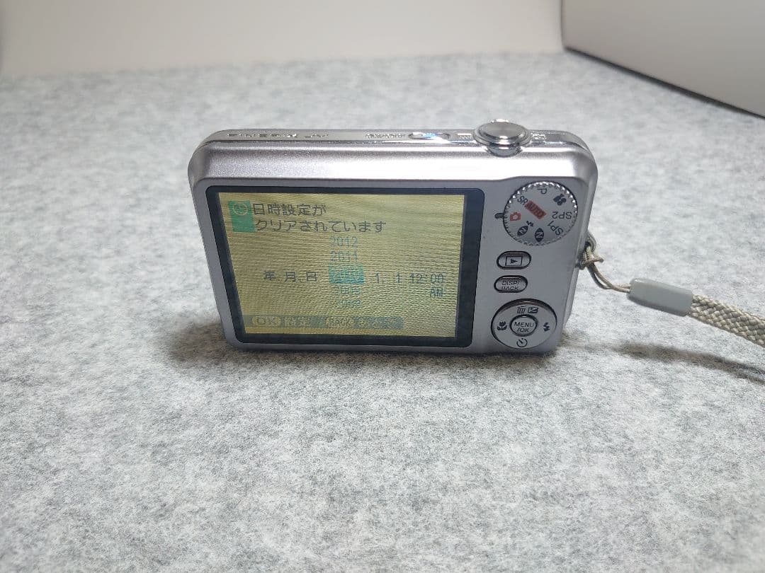 FUJIFILM FINEPIX JV100 コンパクトデジタルカメラ