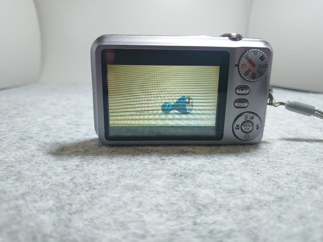 FUJIFILM FINEPIX JV100 コンパクトデジタルカメラ