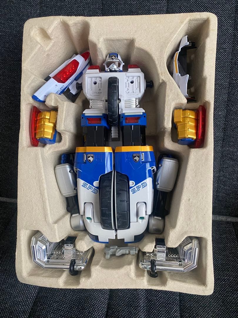 DX特捜変形デカバイクロボデカレンジャーロボ