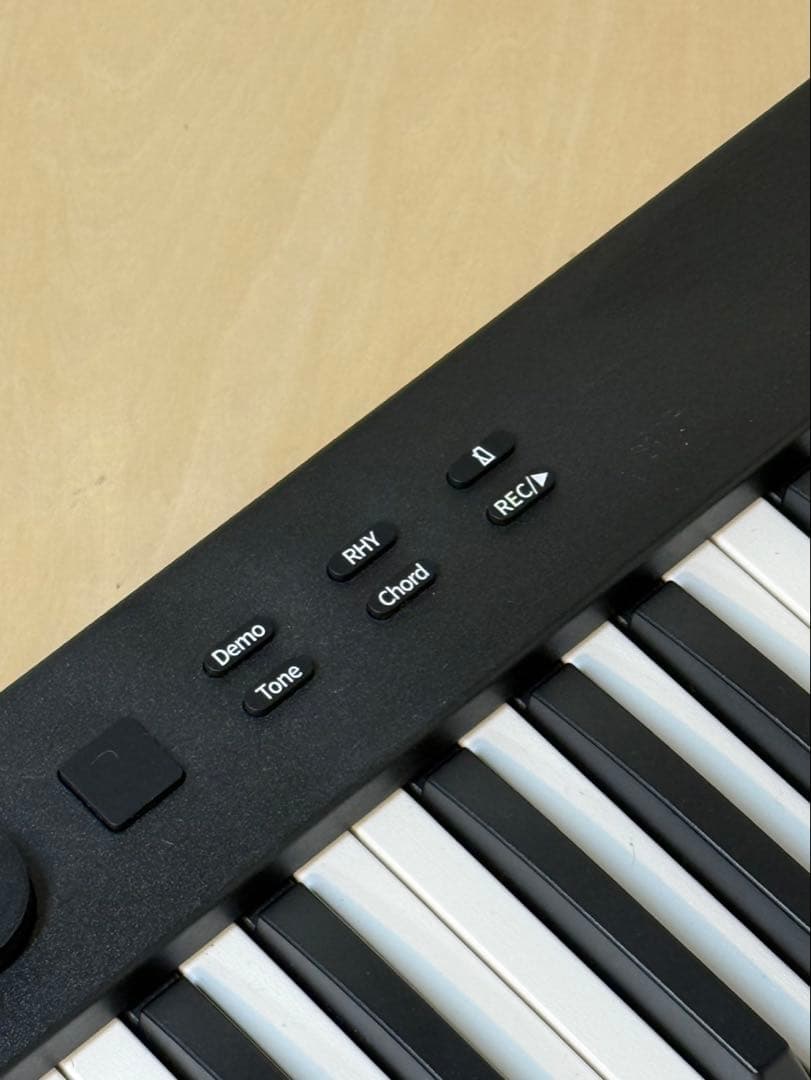 折りたたみ電子ピアノ