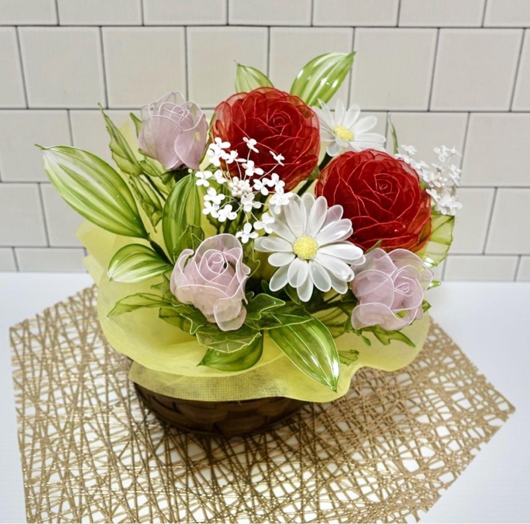 アメリカンフラワー（ラナンキュラス、蕾バラ）ディップフラワー