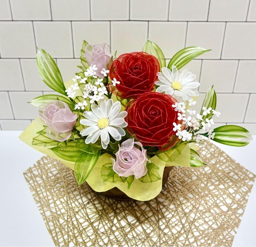 アメリカンフラワー（ラナンキュラス、蕾バラ）ディップフラワー