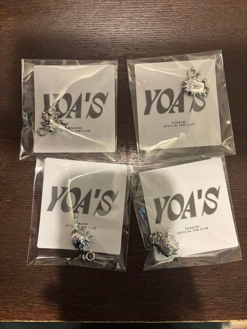 激レアYOASOBI YOA'S シルバー製チャーム4個セット