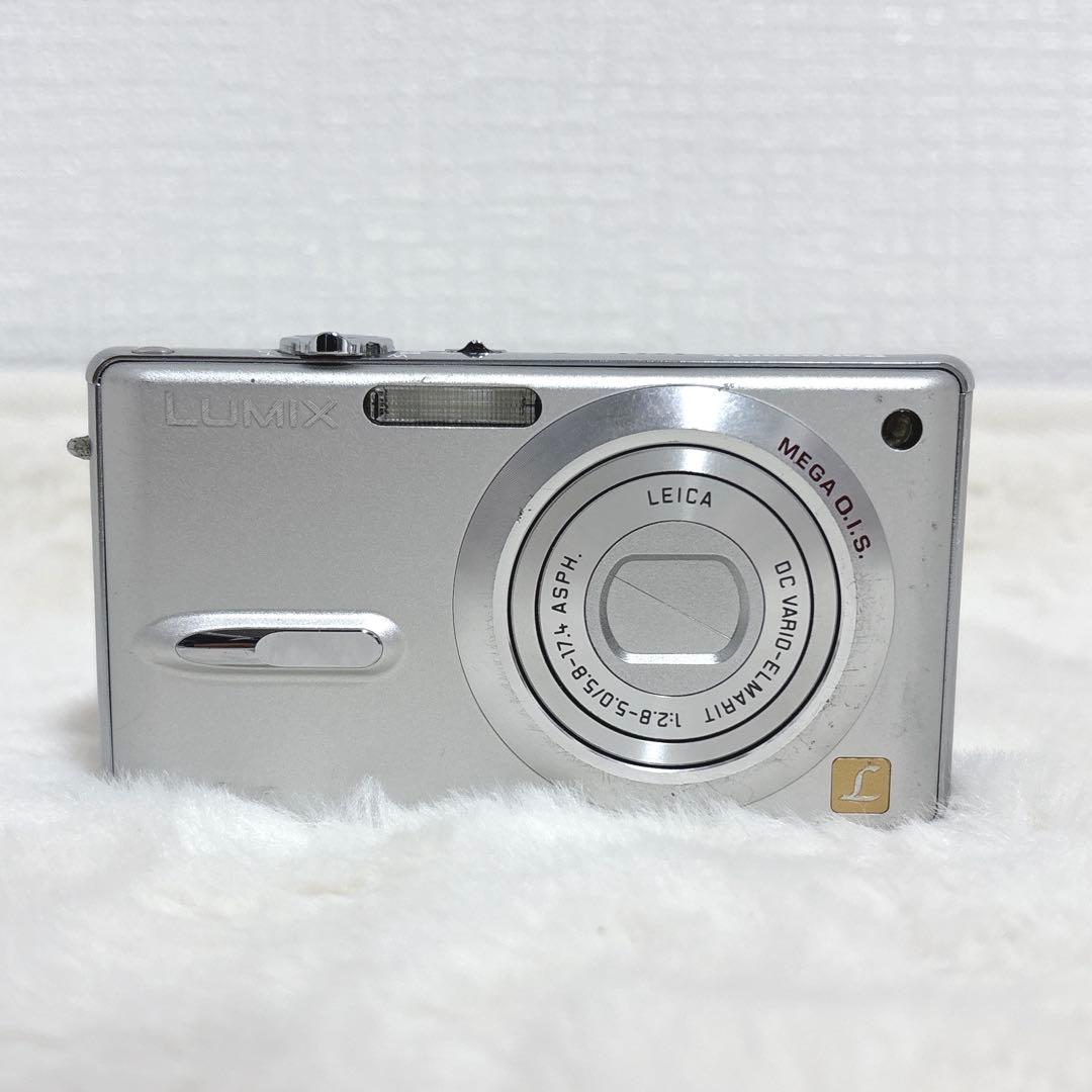 Panasonic LUMIX DMC-FX9 シルバー　レトロ　稼動品