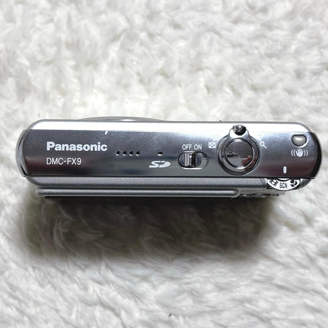 Panasonic LUMIX DMC-FX9 シルバー　レトロ　稼動品